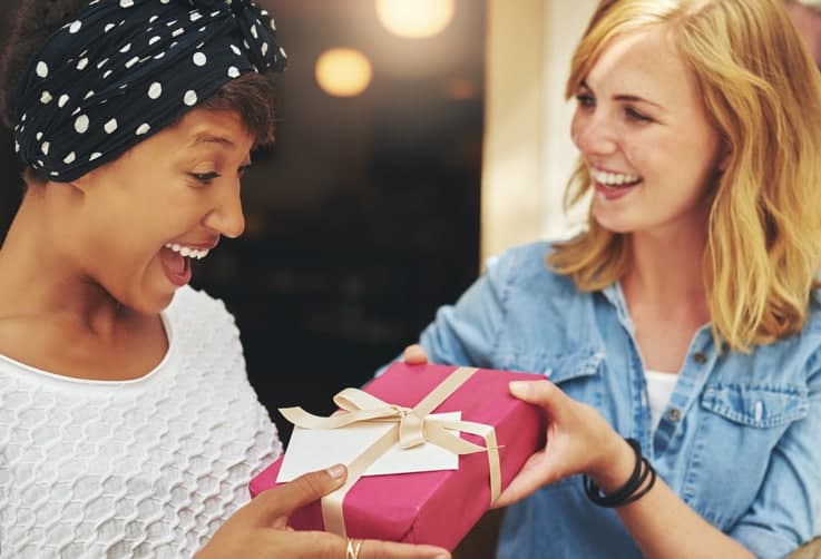 Affordable Personalized Gifts for Your Holiday Host