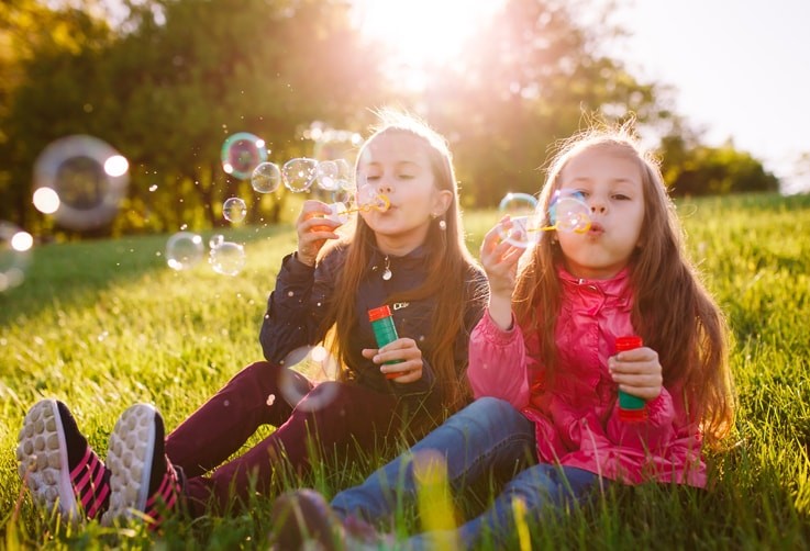 15 Cost-Effective Ways to Keep Your Kids Entertained This Summer